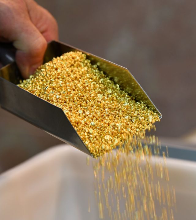 Refined Gold flakes